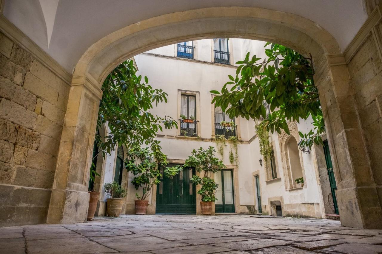 Palazzo Bernardini Suites Lecce Exteriér fotografie