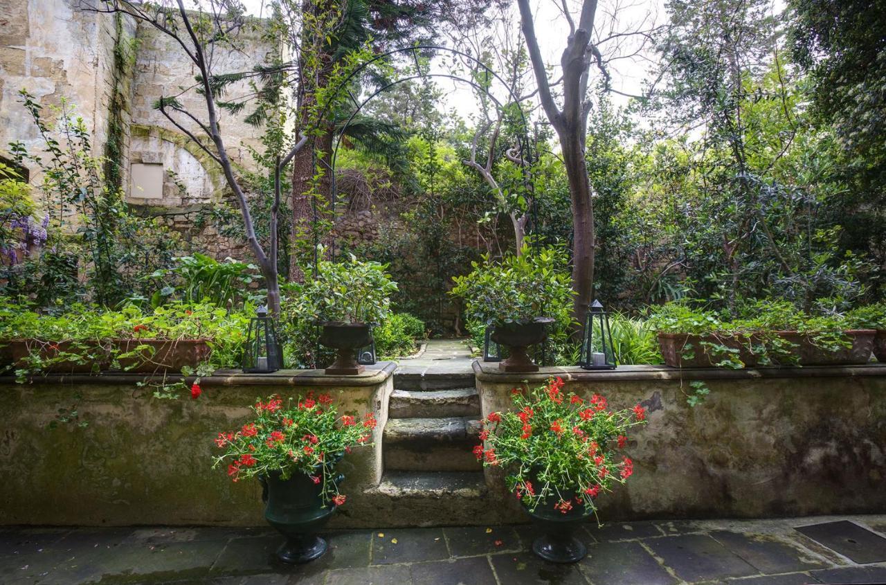 Palazzo Bernardini Suites Lecce Exteriér fotografie