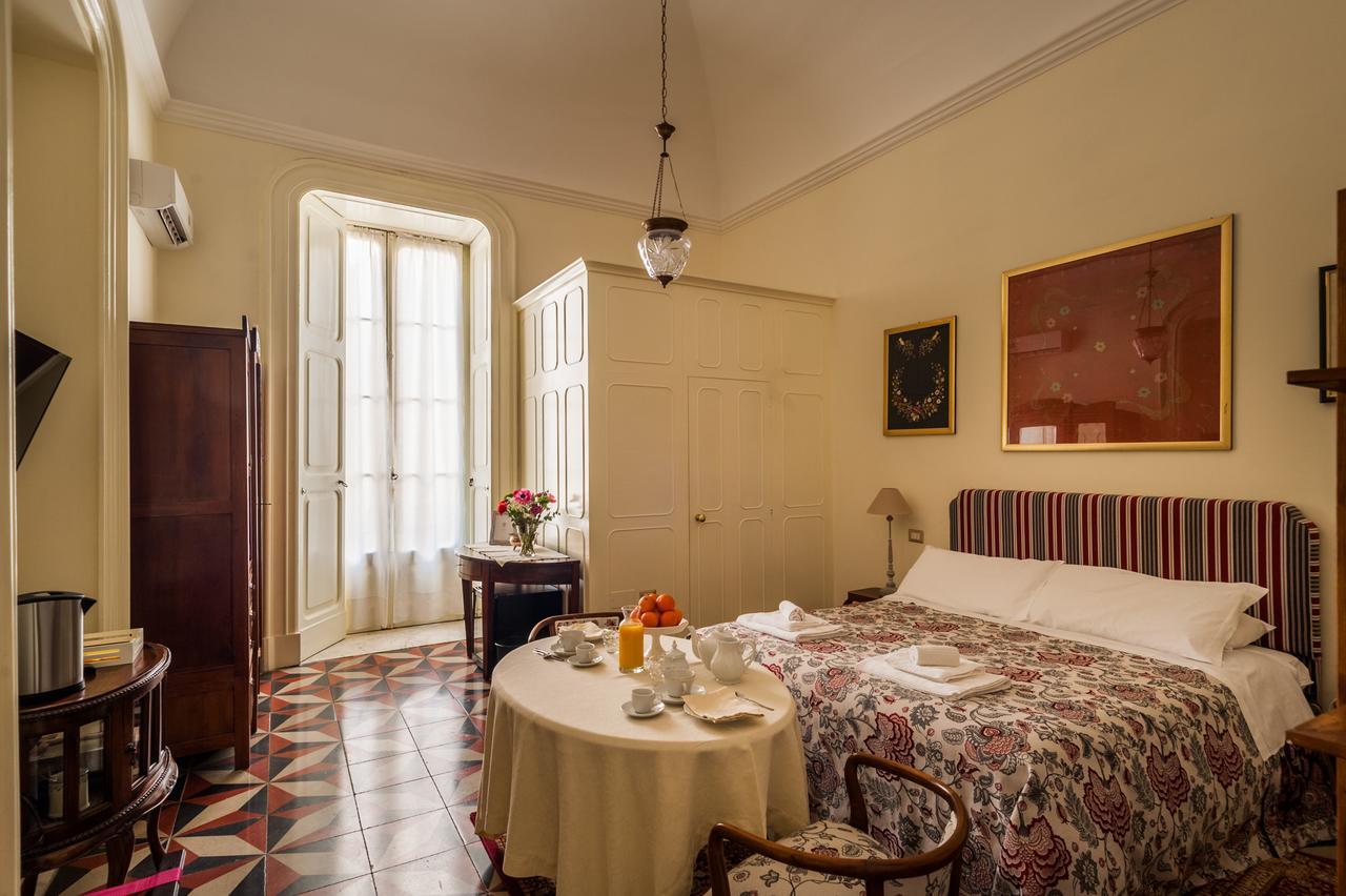 Palazzo Bernardini Suites Lecce Exteriér fotografie