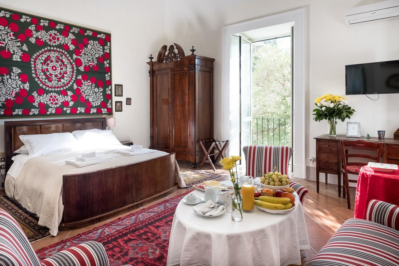 Palazzo Bernardini Suites Lecce Exteriér fotografie