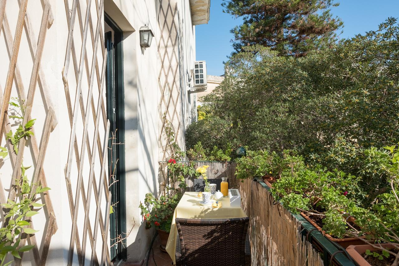 Palazzo Bernardini Suites Lecce Exteriér fotografie